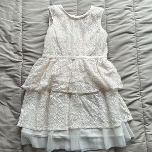 Kids dress 62% cotton 38% nylon